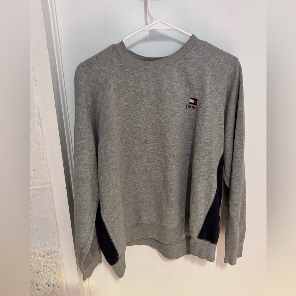 Vintage Tommy Hilfiger Crewneck